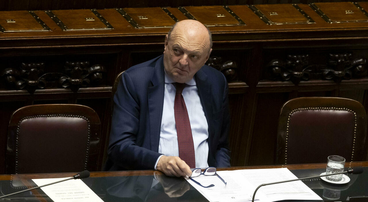 Terra dei fuochi, il ministro Pichetto Fratin: «Sinora azioni non sufficienti»