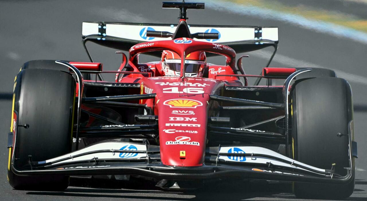 Charles Leclerc durante le prove libere a Melbourne