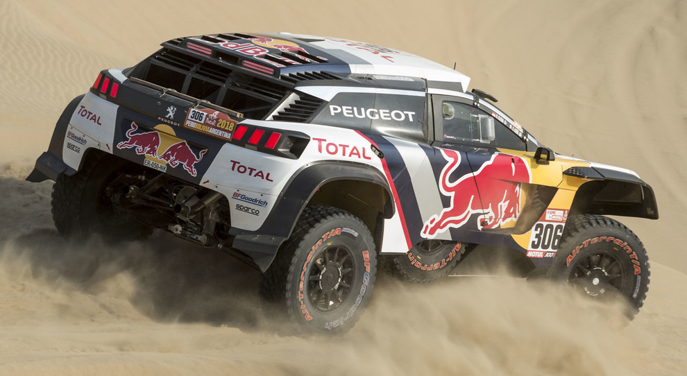 La Peugeot 3008DKR Maxi di Loeb vincitrice della quarta tappa alla Dakar
