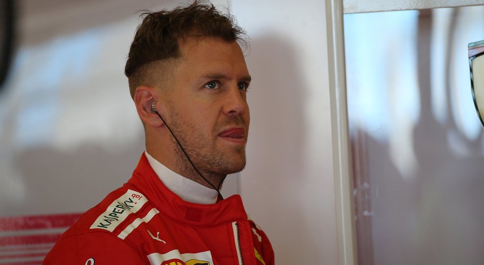 Sebastian Vettel con il nuovo look