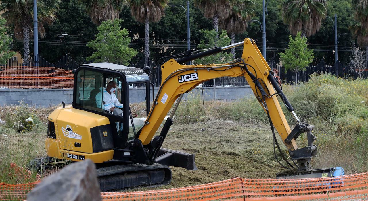 Napoli, 500 tonnellate di amianto seppellite al parco della Marinella: bomba ecologica nel cuore della città