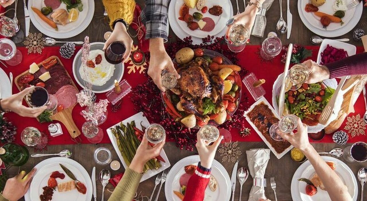 Natale a tavola: si spende di più ma si mangia meno