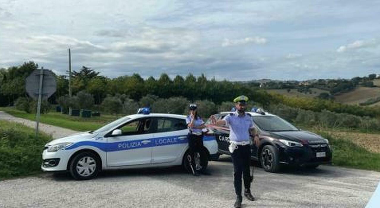 Senigallia, bullizzato a scuola muore a 15 anni sparandosi con la pistola del padre vigile urbano. Le ultime parole: «Mi perseguitano»