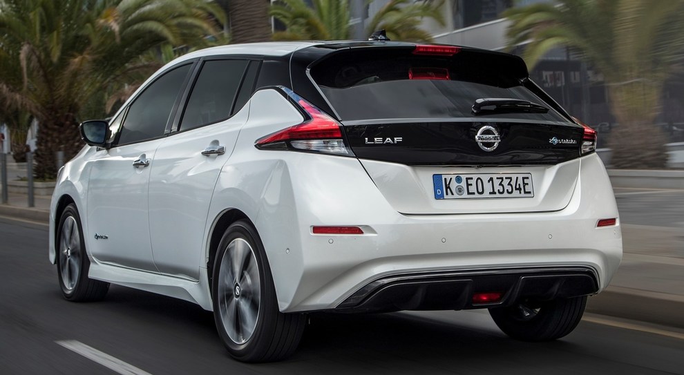 La Nissan Leaf è l'auto elettrica più venduta al mondo