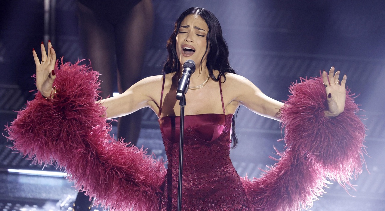 Sanremo 2025, le pagelle dei look della seconda serata