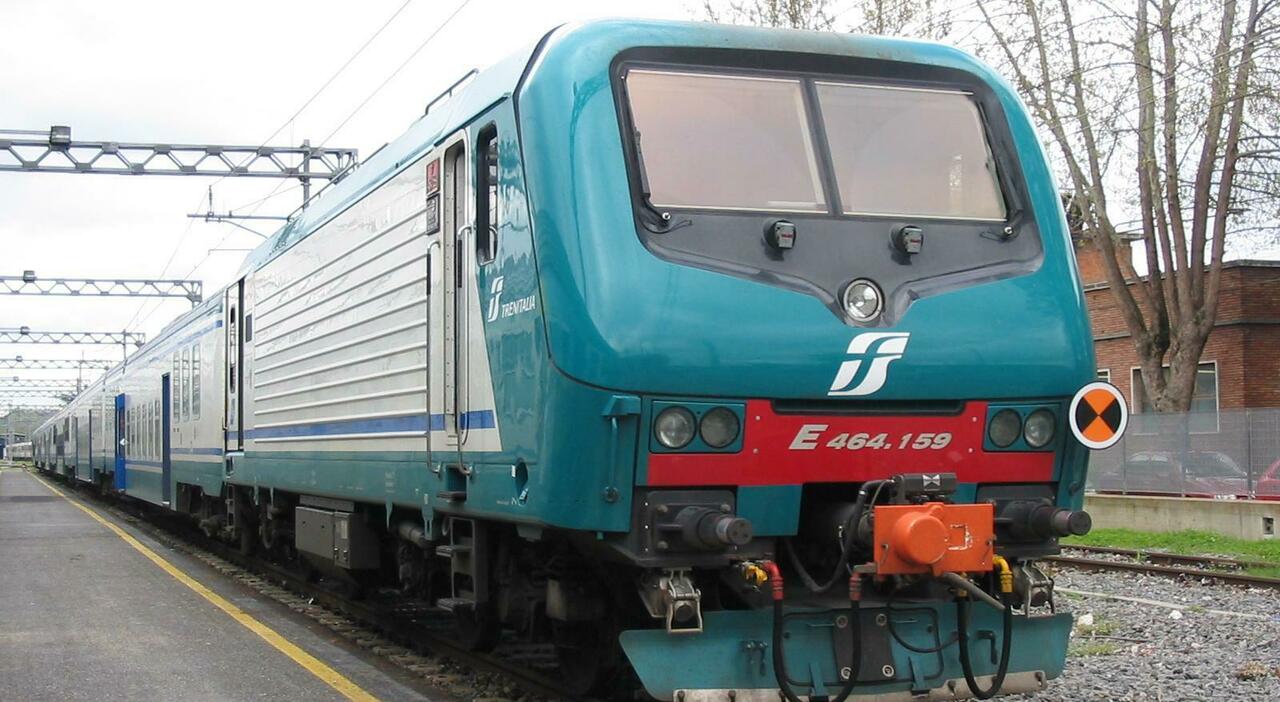 Treni in ritardo, il record negativo nazionale del Friuli: un altro guasto macchia un febbraio nero