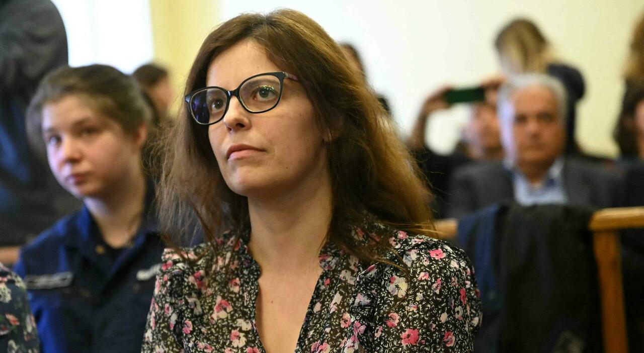 Ilaria Salis scarcerata se eletta a Strasburgo? Cosa prevede l'immunità che scatta per gli eurodeputati