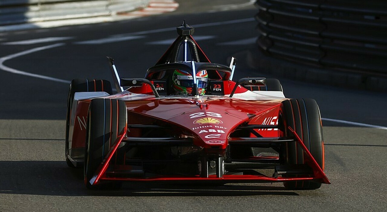 Sacha Fenestraz con la sua Nissan ha conquistato la pole all'E-Prix di Montecarlo