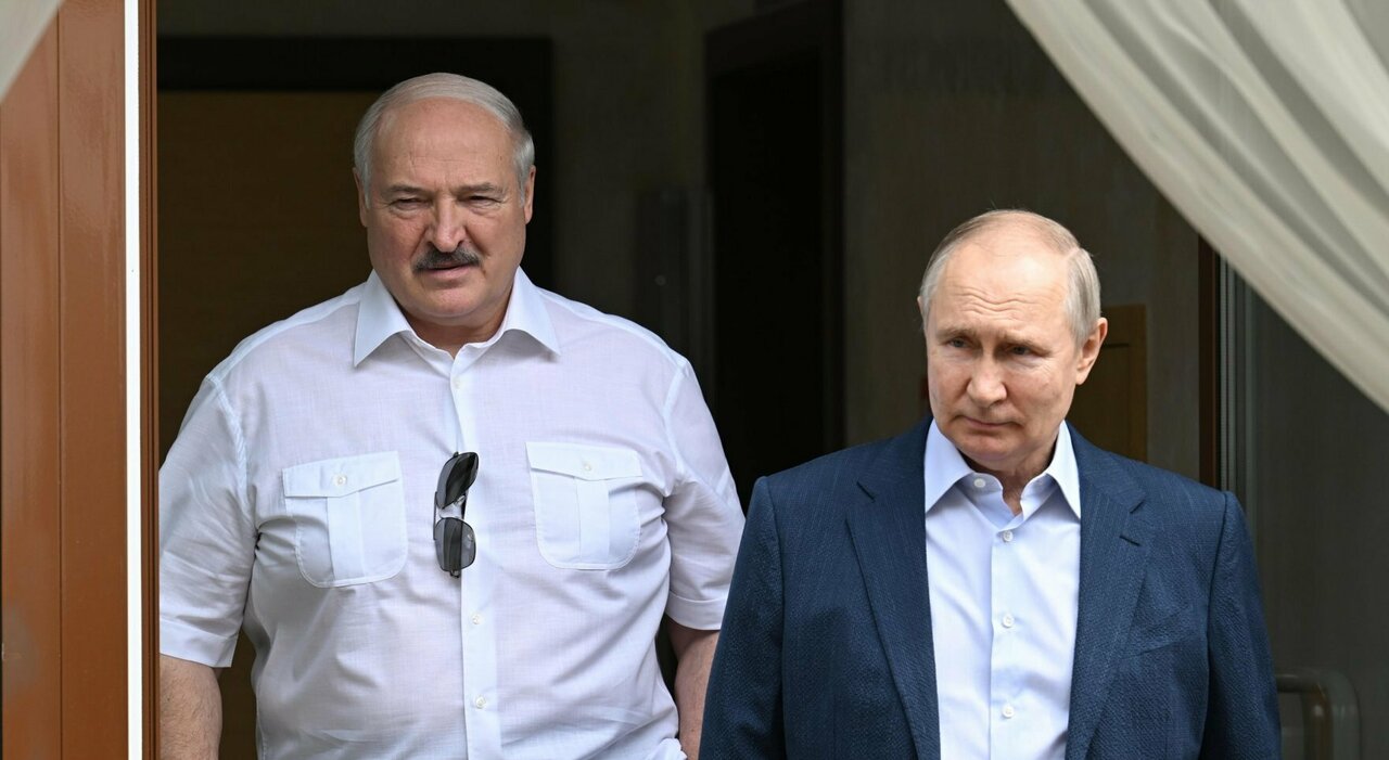 Bielorussia, gruppo di dissidenti (in esilio) dietro a sabotaggi e attacchi con droni: «Presto un colpo di Stato contro Lukashenko»