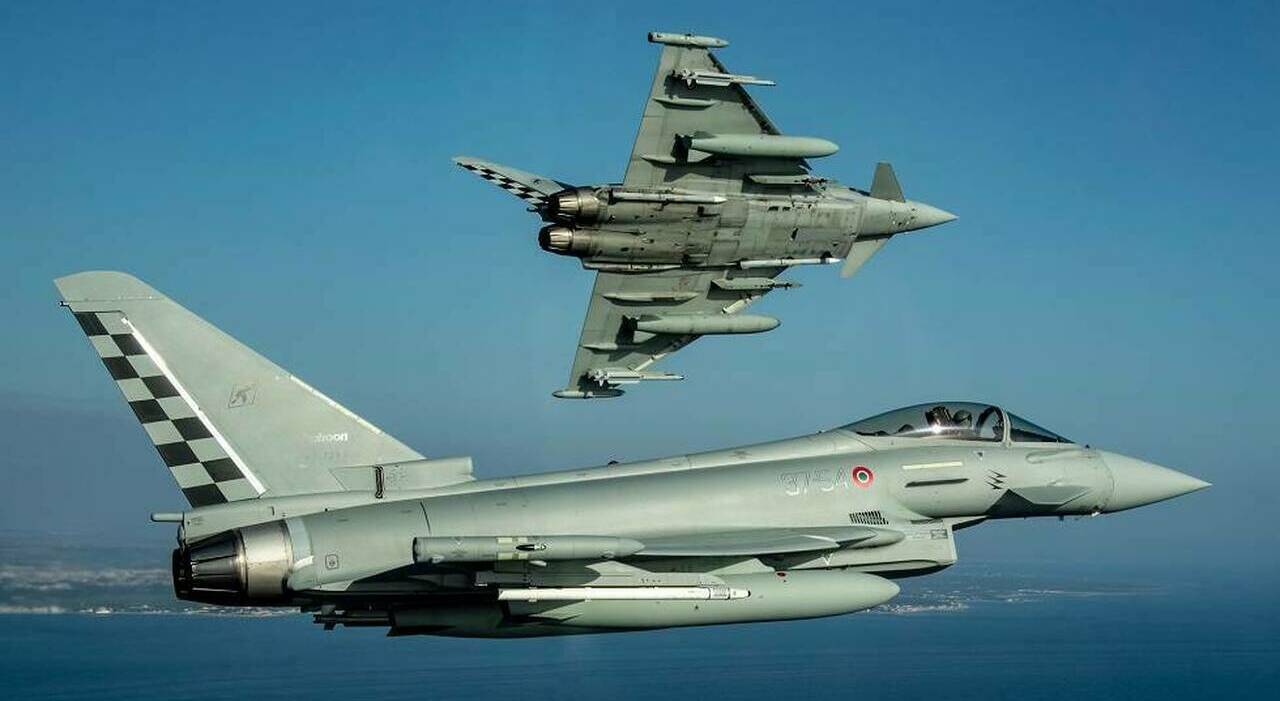 Los cazas Eurofighter italianos interceptan aviones rusos que sobrevuelan el Mar Báltico, en un doble enfrentamiento a las provocaciones de Moscú contra la OTAN.