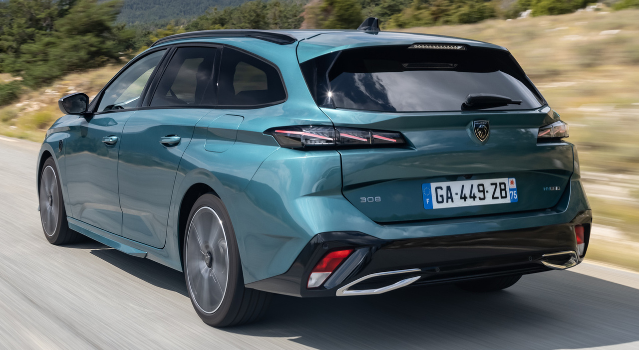 La nuova Peugeot 308 in versione station wagon