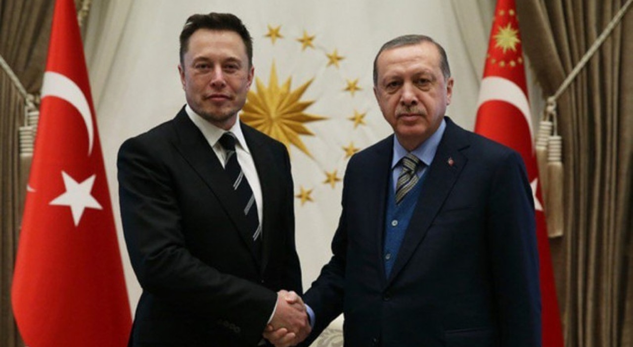 L amministratore delegato di Tesla Elon Musk ha incontrato il presidente turco Recep Tayyip Erdogan nel 2017 ad Ankara