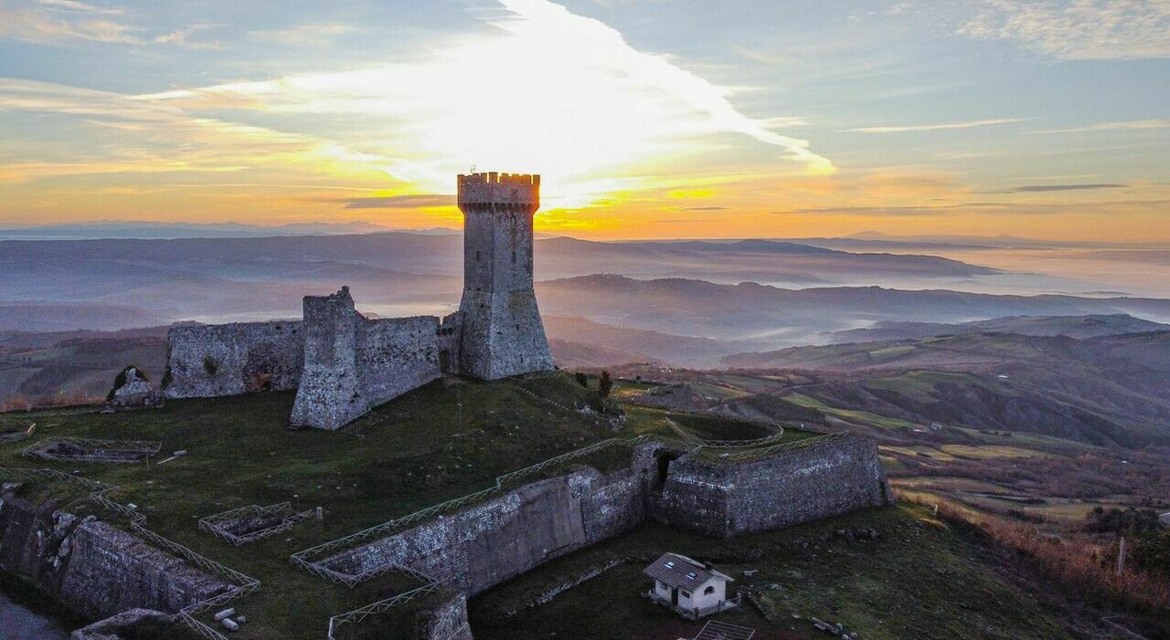 Radicofani, la fortezza gioiello per poeti e banditi