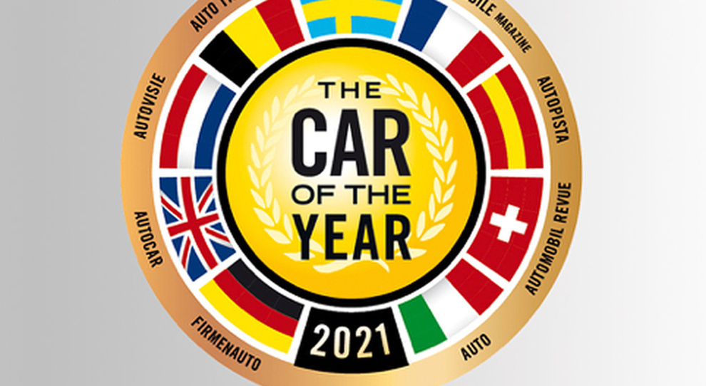 Il logo del premio Car of the Year 2021