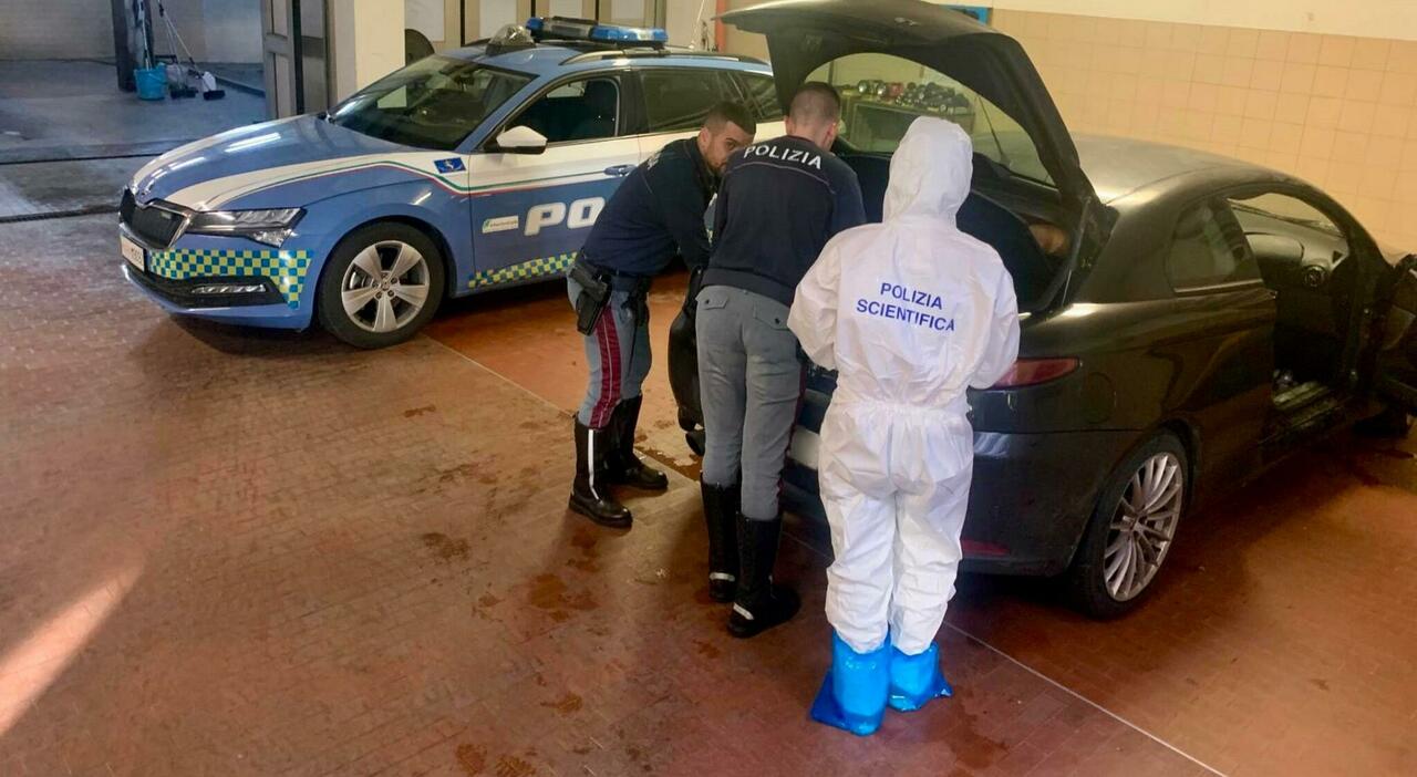 Verona, ricercati per l'omicidio di un 18enne in Spagna: arrestata la ex e il nuovo fidanzato nell'area di servizio dell'A22