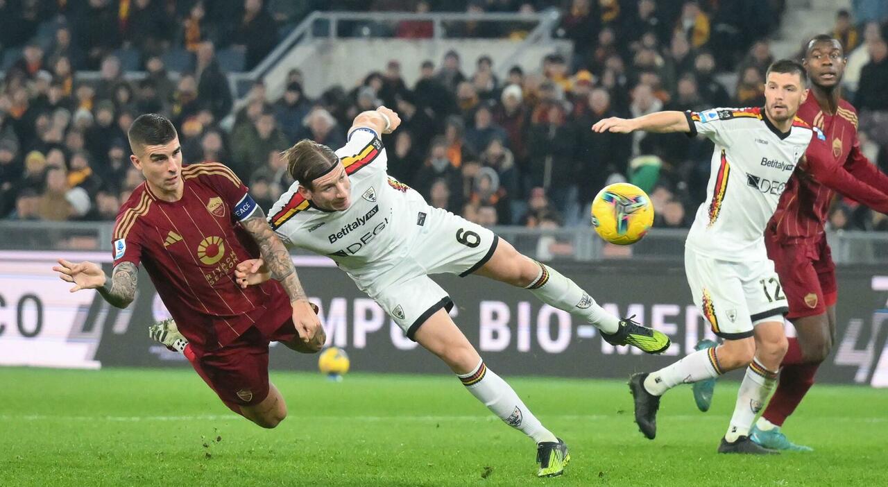 Roma Lecce diretta, padroni di casa travolgenti