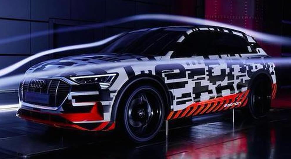L'Audi e-tron concept nella galleria del vento