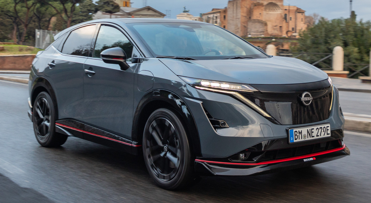 L'Ariya si rivolge alla clientela sportiva di Nissan con la versione Nismo