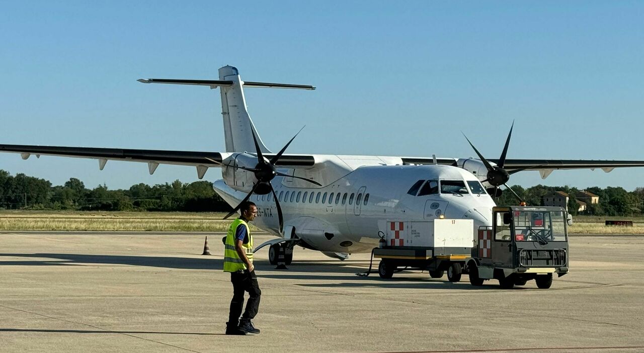 Volo SkyAlps Ancona Roma cancellato per problemi tecnici: poco importa, era vuoto