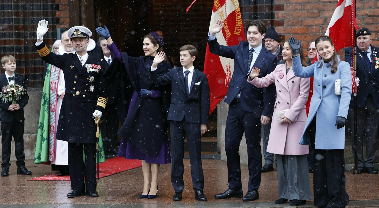 El debut de la nueva familia real danesa y el príncipe heredero Christian