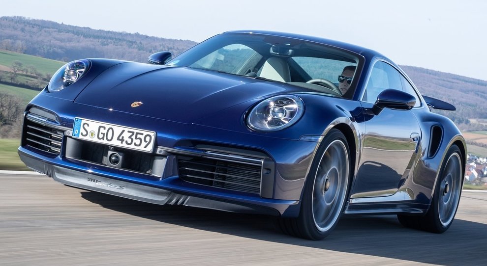 La nuova Porsche 911 turbo S
