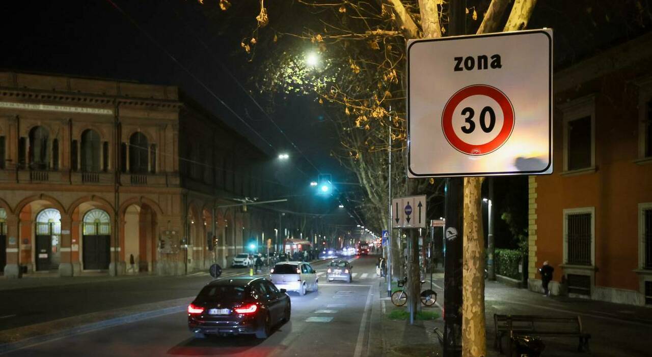 Una zona con velocità 30 km all'ora per i veicoli a Bologna