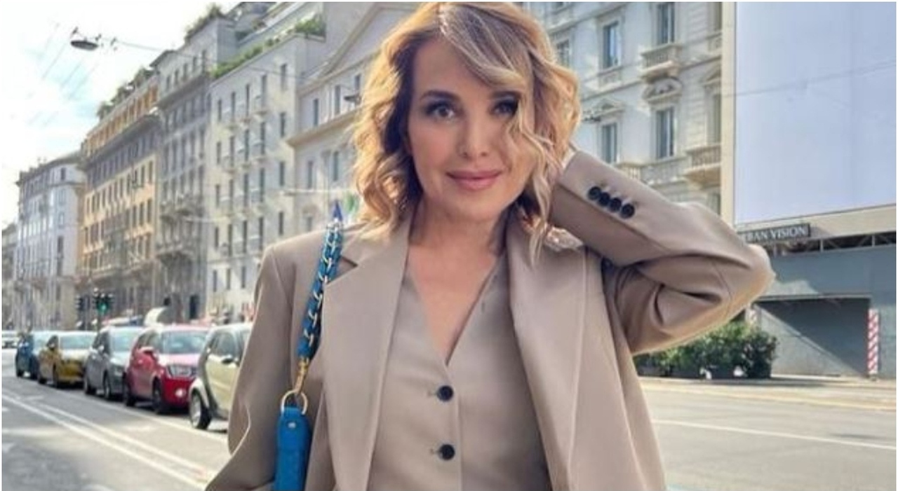 Barbara d'Urso ist offiziell frei von ihrem Vertrag mit Mediaset