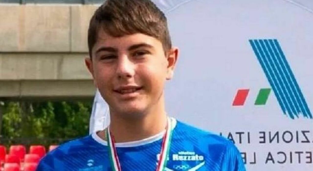 Lorenzo Bertocchi morto a 13 anni dopo morso di zecca. «Ipotesi malattia di Lyme, sintomi sottovalutati». Come riconoscerli