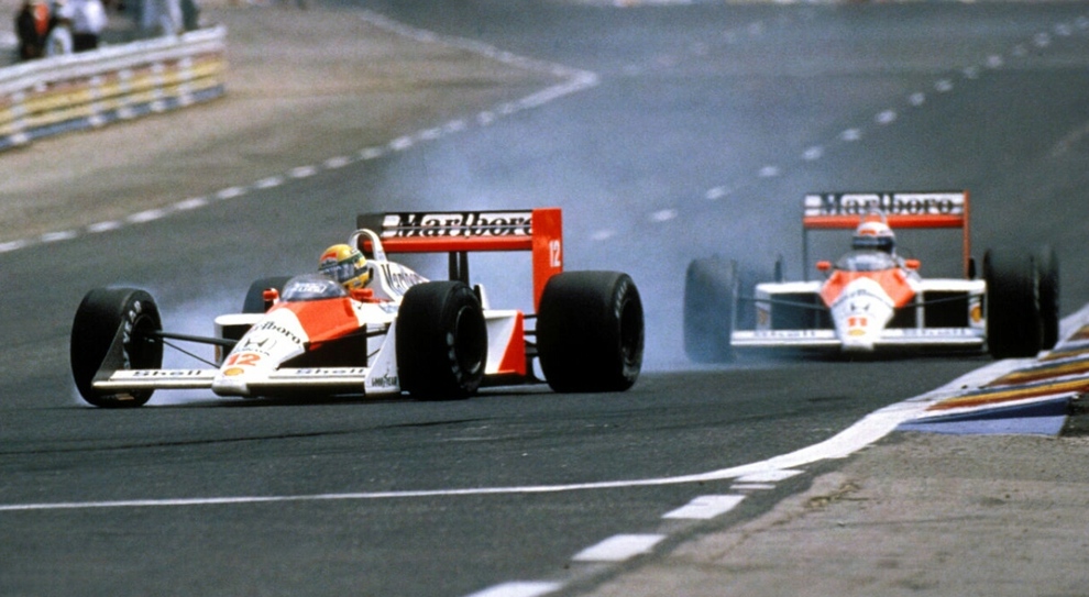Uno dei duelli al gp di Francia del 1988 tra Alain Prost e Ayrton Senna con le due McLaren Honda