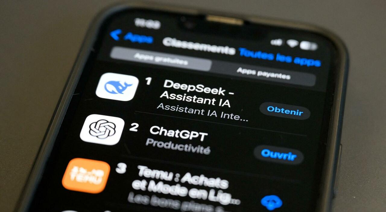 DeepSeek bloccato dal Garante della privacy: ?«Provvedimento a tutela dei dati degli italiani»