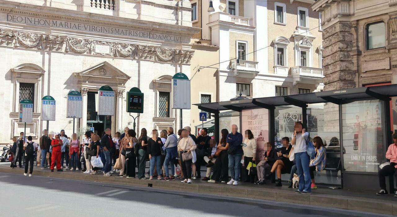 Roma paralizzata dallo sciopero: «Fasce di garanzia nel dimenticatoio»