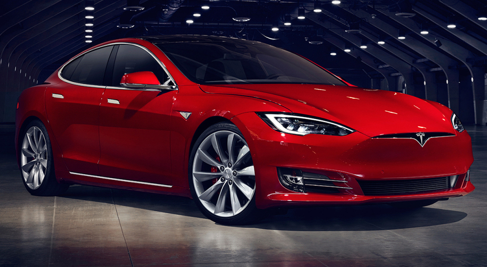 La Tesla Model S in versione Plaid