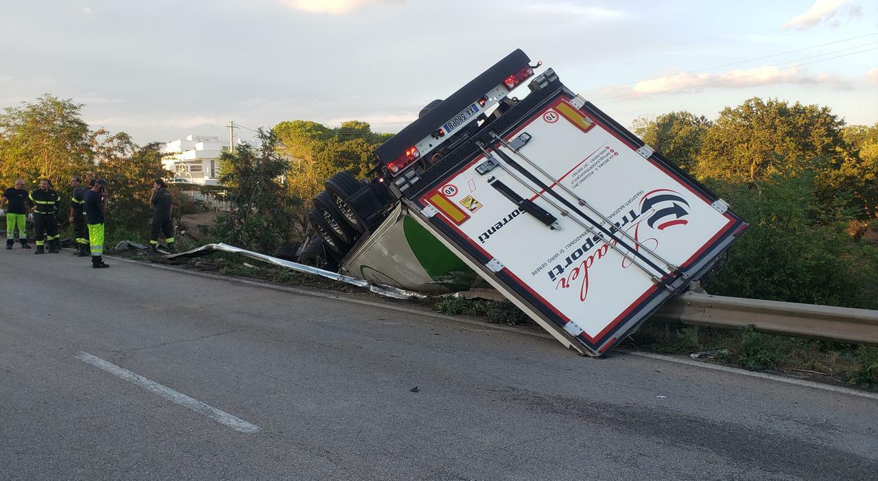 Sulla Statale 100 tredici vittime solo nel 2024. L?anno nero degli incidenti: sono 232 i morti. Tutti i numeri