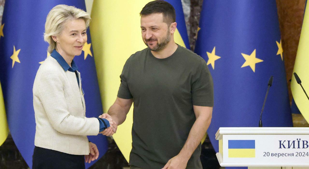 Ursula von der Leyen riparte da Kiev. Prestito da 35 miliardi per coprire il “buco” Usa #adessonews