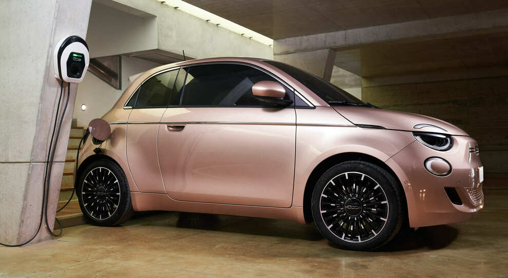 La nuova Fiat 500 elettrica