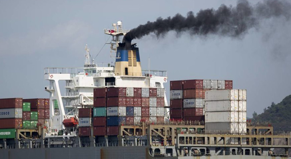 Una nave merci particolarmente inquinante