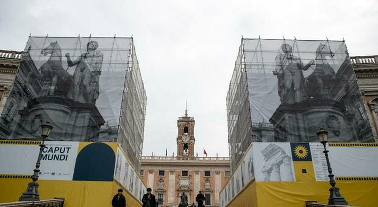 Roma, perquisito il Comune per denaro e orologi nei lavori delle strade