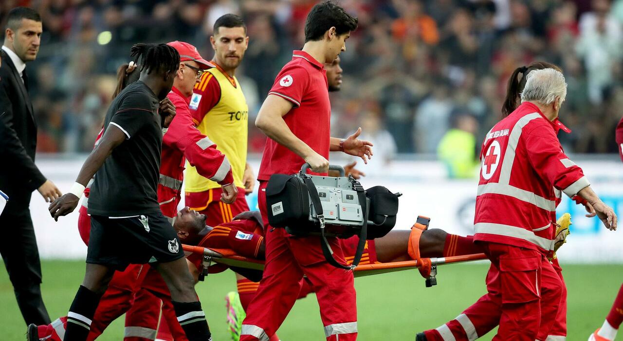 Suspensión del partido Udinese-Roma por el mal estado de salud de Ndicka