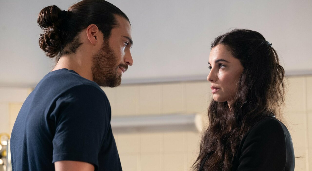 Viola come il Mare 2, stasera la seconda puntata: Can Yaman geloso di Francesca  Chillemi. Anticipazioni, cast e dove è stata girata la serie