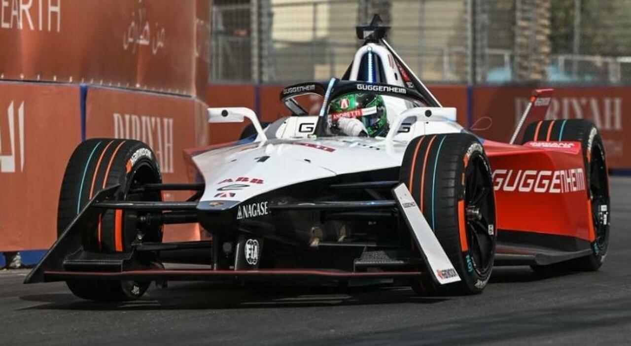 Jake Dennis (Andretti), campione del mondo in carica, domina il primo EPrix di Diriyah