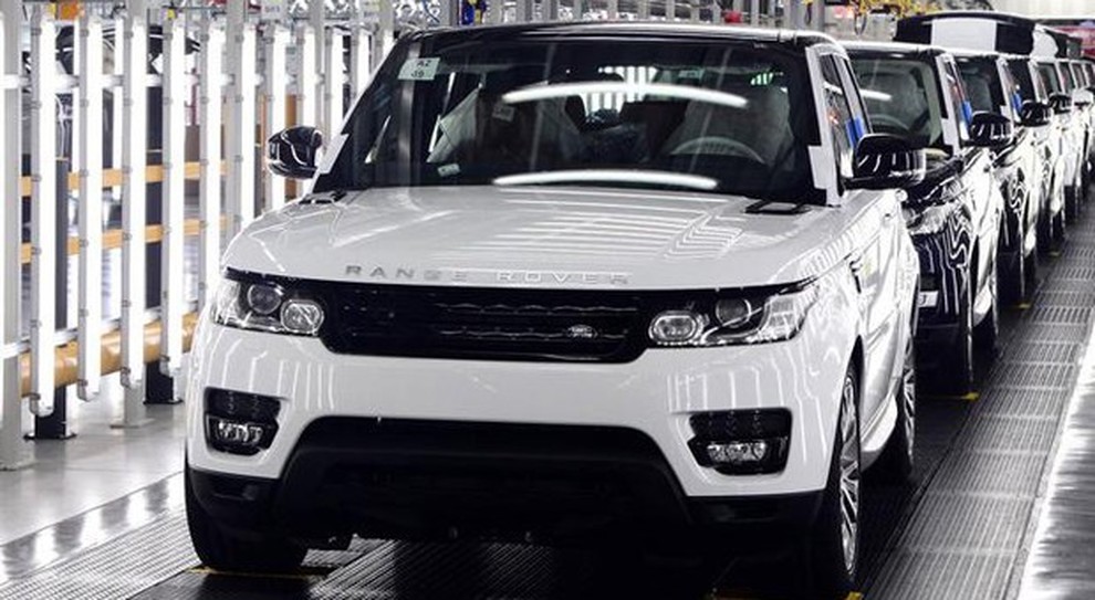 Una fabbrica Land Rover