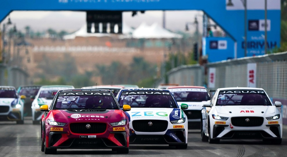 Un momento dell'I-Pace Trophy