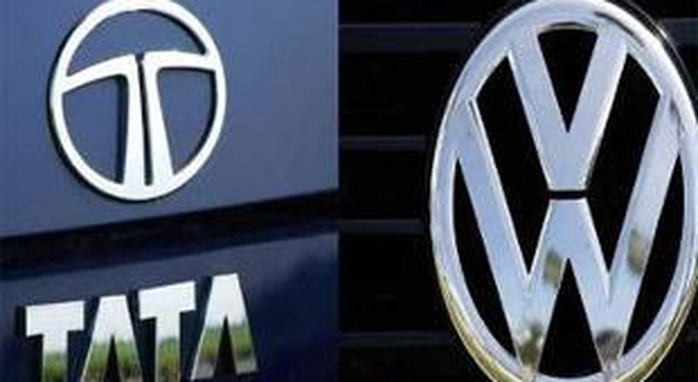 I simboli Volkswagen e Tata