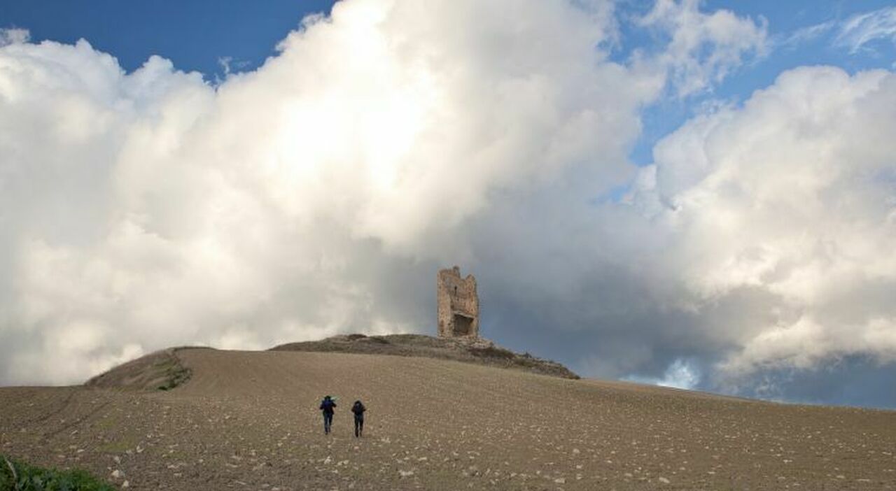 Turismo sostenibile da Quotidianodipuglia.it Turismo sostenibile Cammini di Puglia crescono gli appassionati 48 Quali sono i più frequentati il report