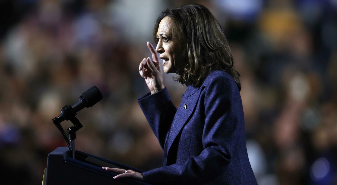 Kamala Harris: «Armi? Tutti hanno il diritto di averne una. L