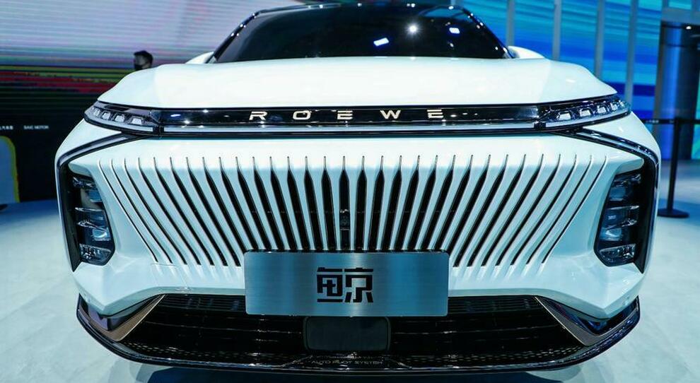 Il frontale del concept del nuovo crossover coupé Jing di Roewe