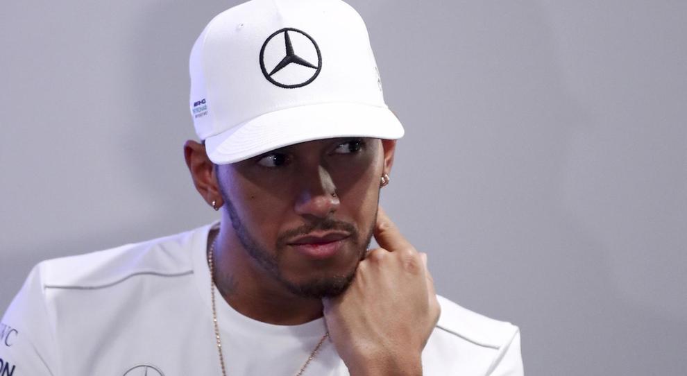 Hamilton: «Vettel vuole vincere i prossimi gran premi? Auguri»