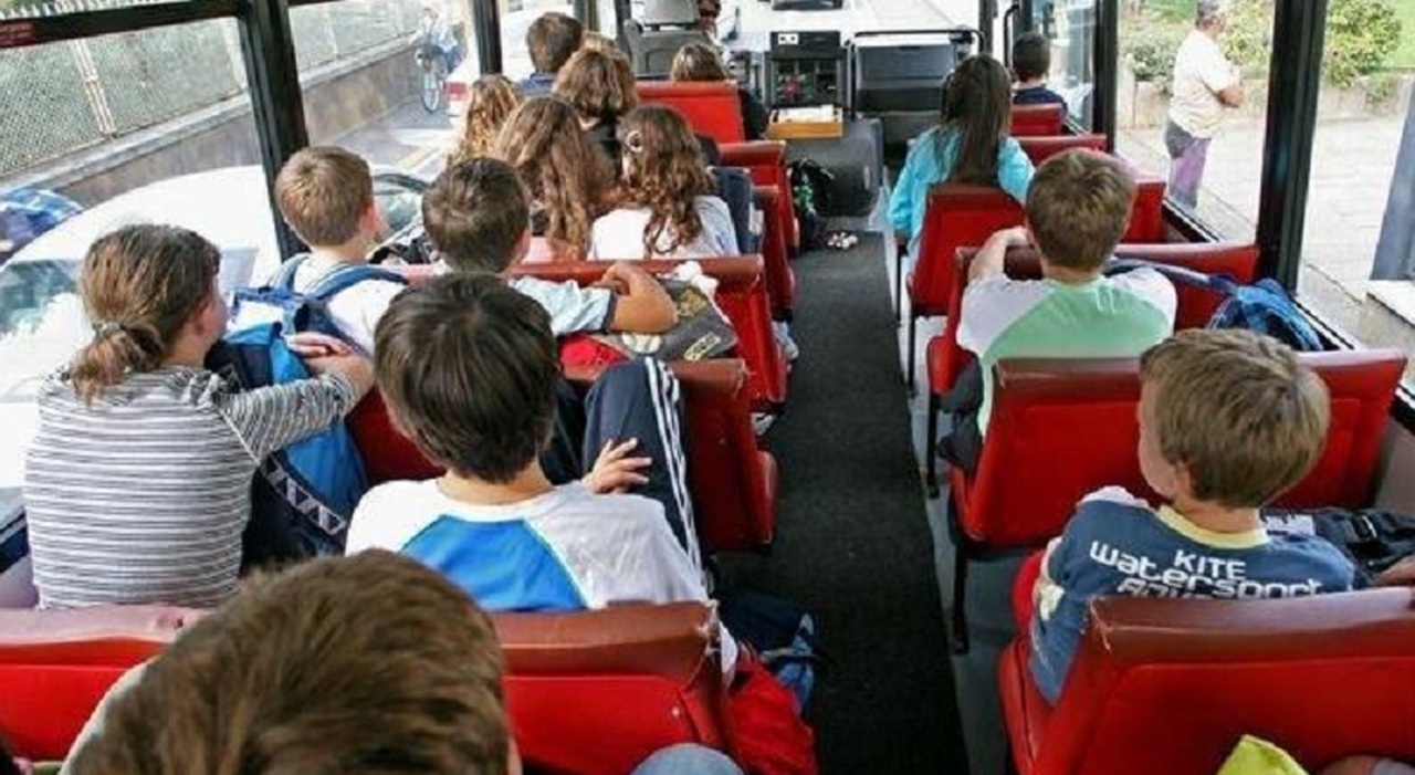 Bus riparte ma la bimba dell