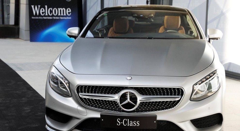 Daimler, la cinese Geely acquisisce con 7,3 mld il 10% delle azioni del gruppo tedesco
