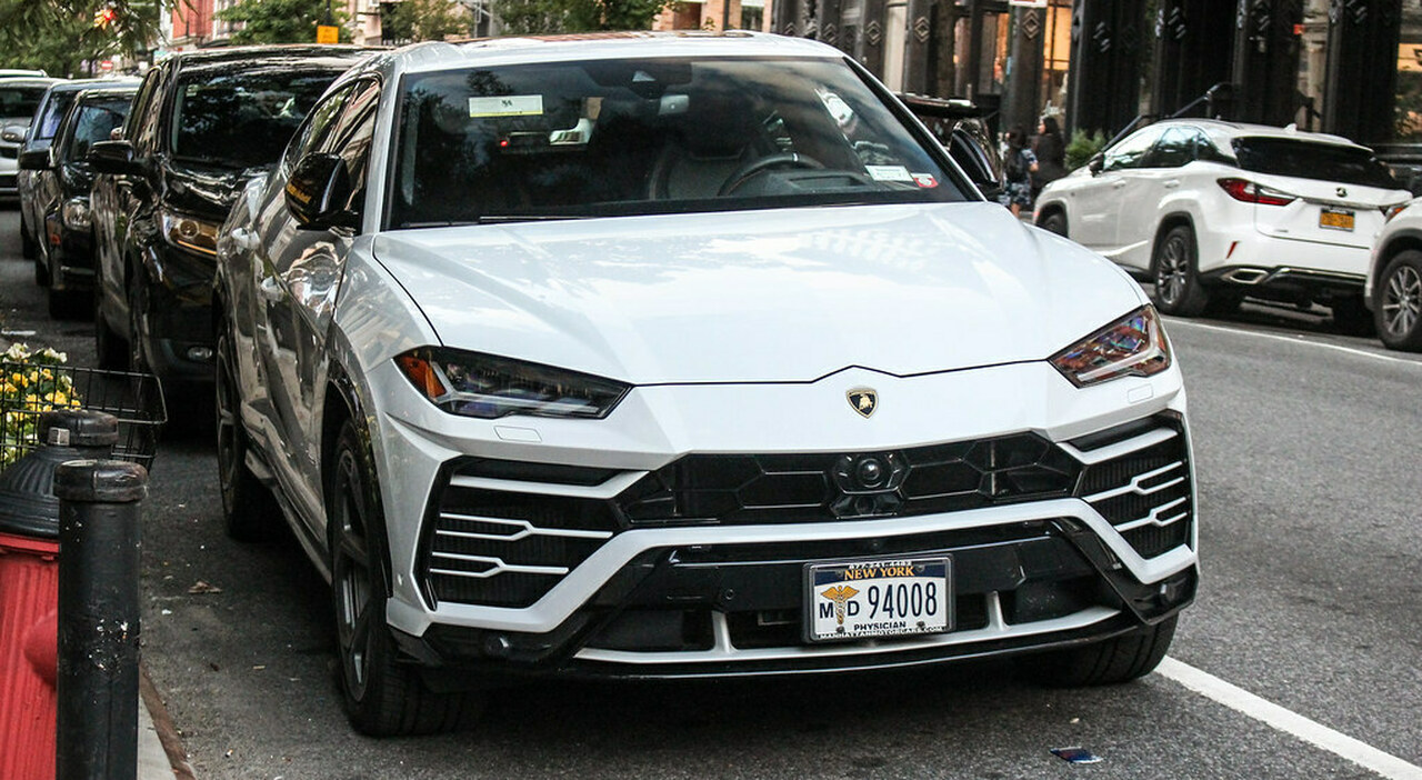 Una Lamborghini Urus a New York